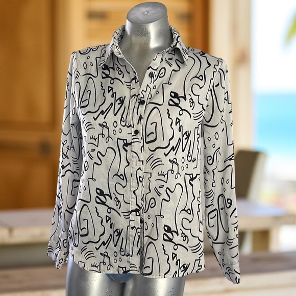 Rabbit Rose Small Abstract Black and White Women's Top - Picture 1 of 4